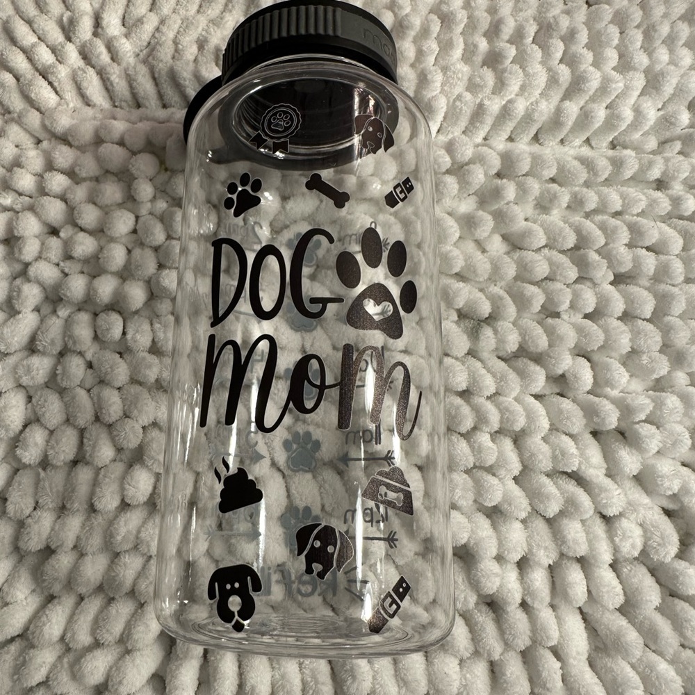 Dog mom handmade water bottle
